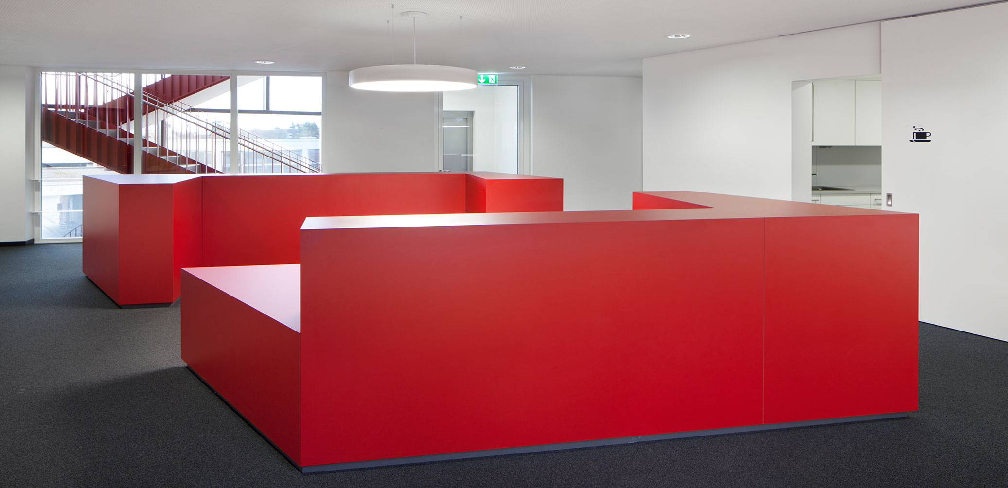 Sozial- und Verwaltungsgebäude Aufenthalt Sozial- und Verwaltungsgebäude Aufenthalt