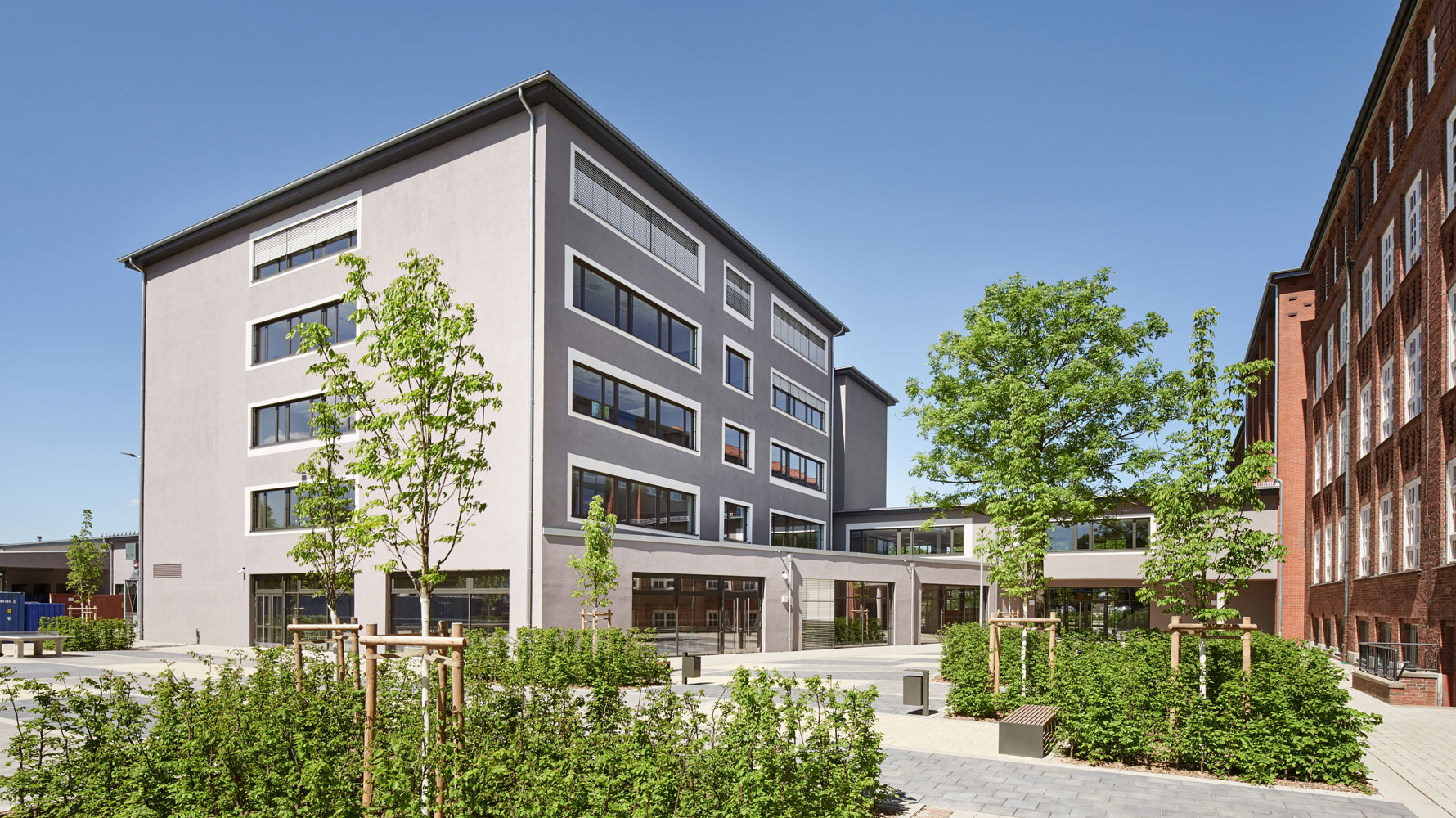 Berufliche Schule Gewerbe und Logistik Außenansicht Berufliche Schule Gewerbe und Logistik Außenansicht